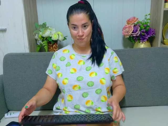 LillianaHart from BongaCams