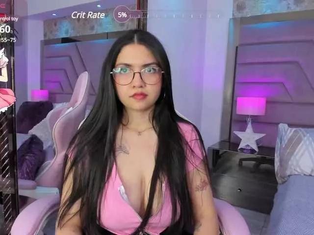 LilyColinns from BongaCams