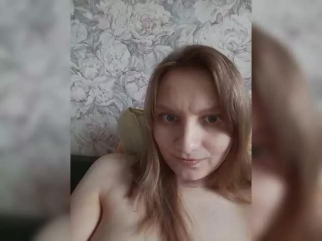 LinNatty from BongaCams