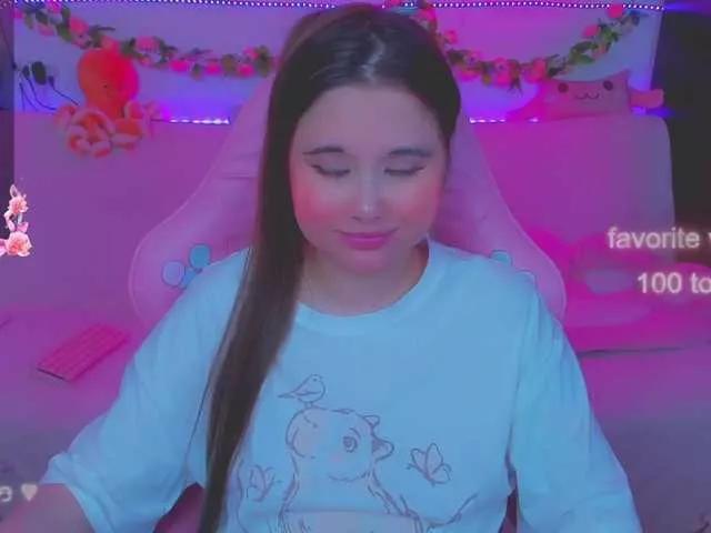 LittleKitsune from BongaCams