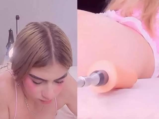 Lizz-Bela from BongaCams