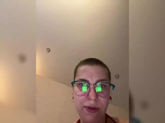 Lnolina from BongaCams