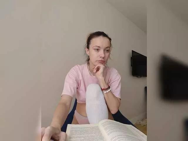 Lola3000 from BongaCams