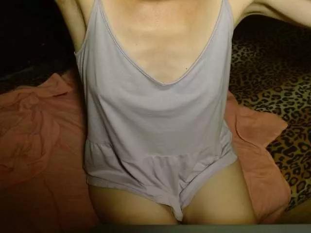 LorraineOSun from BongaCams