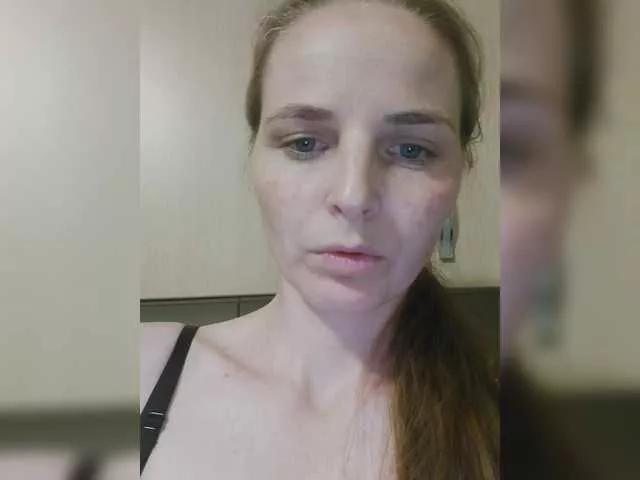 Lulu-Erotica from BongaCams is Freechat