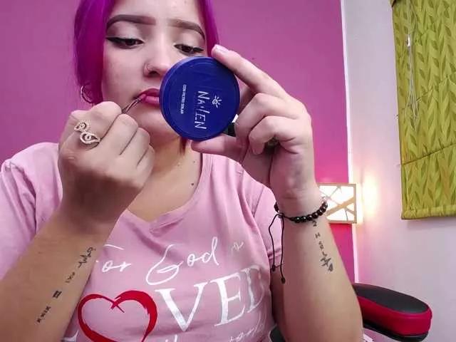 Girls: try live performances with matured performers, from dancing to quirks, in a variety of beautiful sex cams.