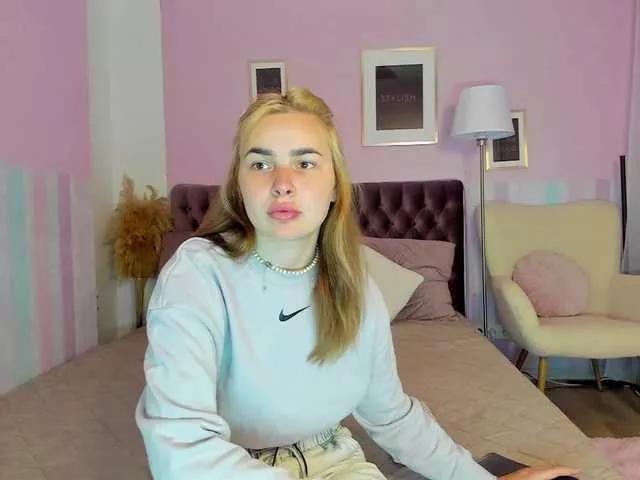 LunaHeadly from BongaCams is Freechat
