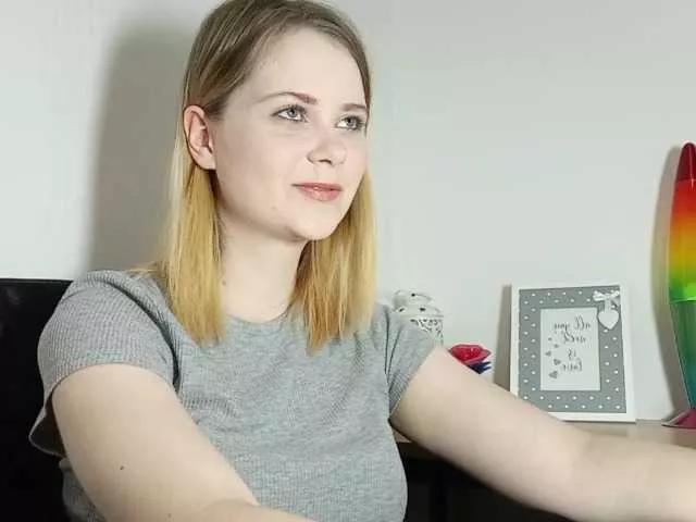 LydiaAngel from BongaCams is Freechat