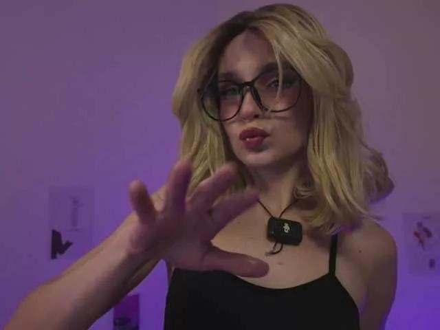 Maddison from BongaCams