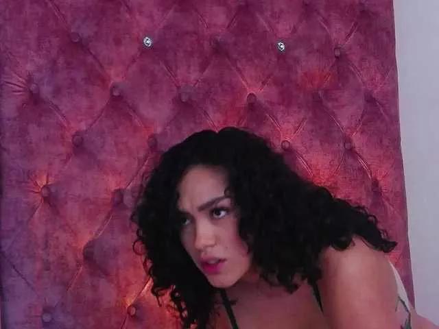 MaddisonBelucci from BongaCams is Freechat