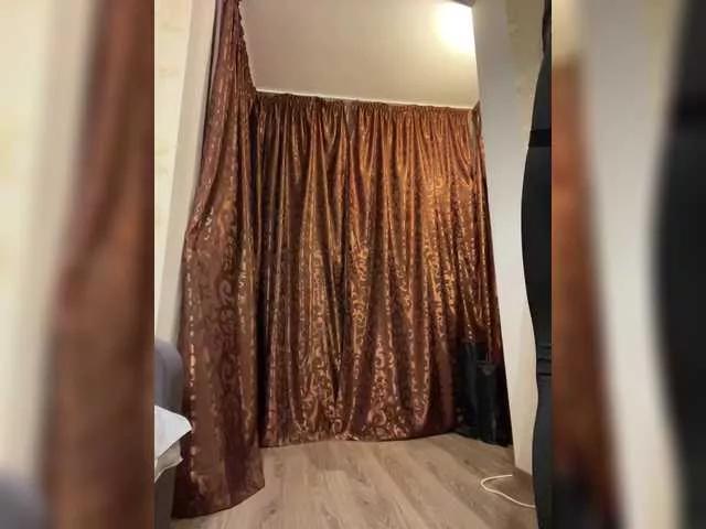 MadmenLovers from BongaCams