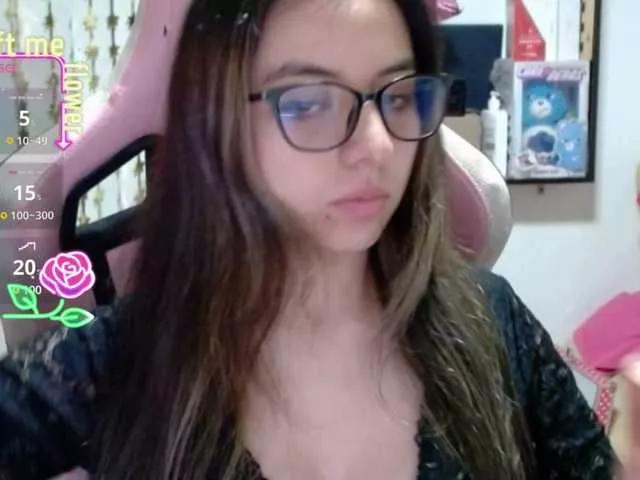 Maggie-Fox from BongaCams