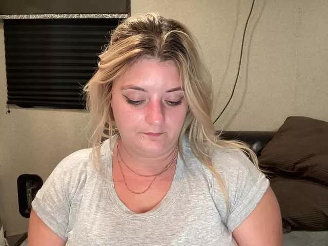maramaze from BongaCams