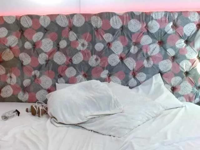 Melody-Mansson from BongaCams is Freechat