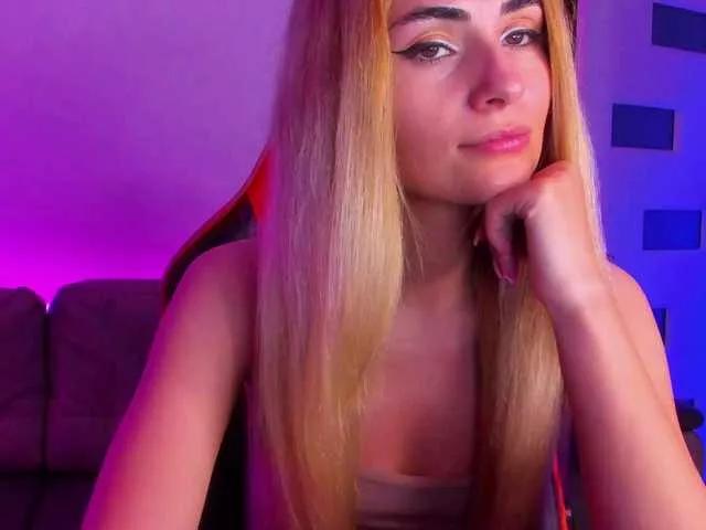 meow from BongaCams is Freechat