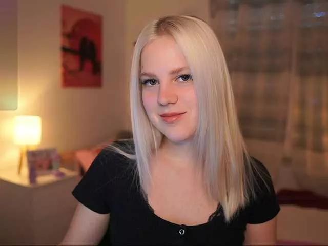 merrilyn from BongaCams