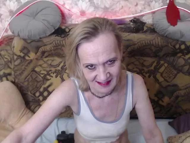 miss-bekker23 from BongaCams