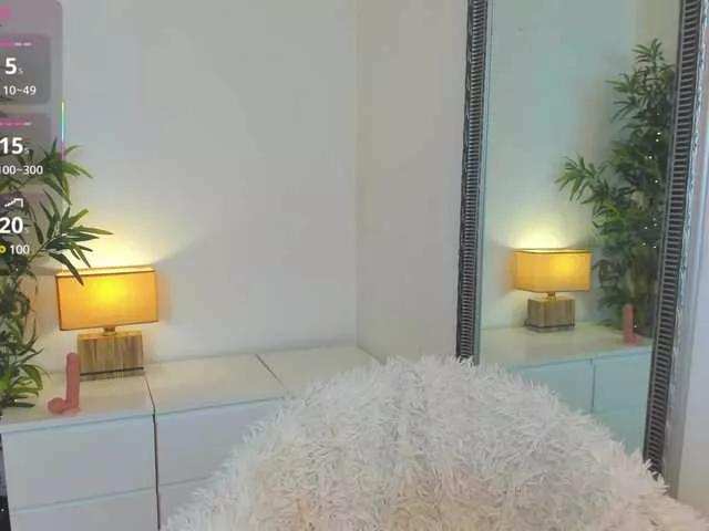 Miss-oxy from BongaCams is Freechat