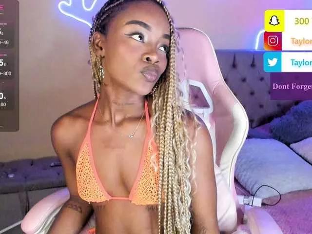 Miss-west from BongaCams
