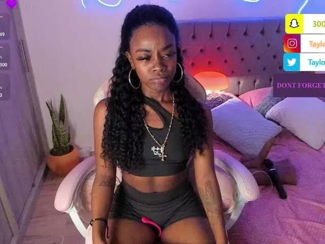 Miss-west from BongaCams