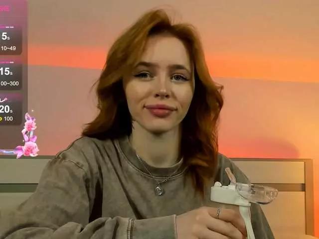 MissRedFox from BongaCams