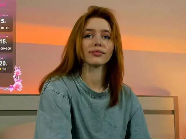 MissRedFox from BongaCams
