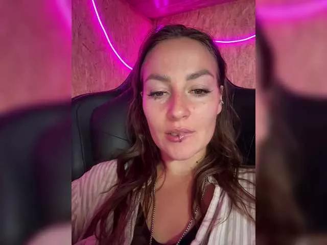 Molly69x from BongaCams