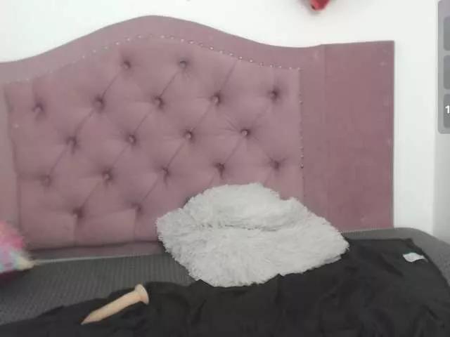 Naia69 from BongaCams