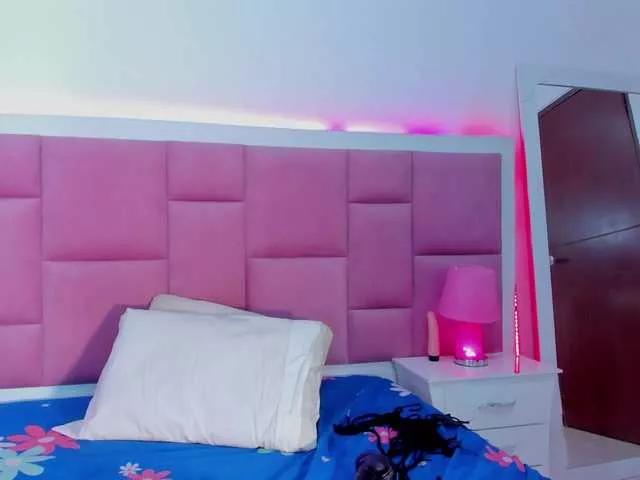 Nanami2 from BongaCams