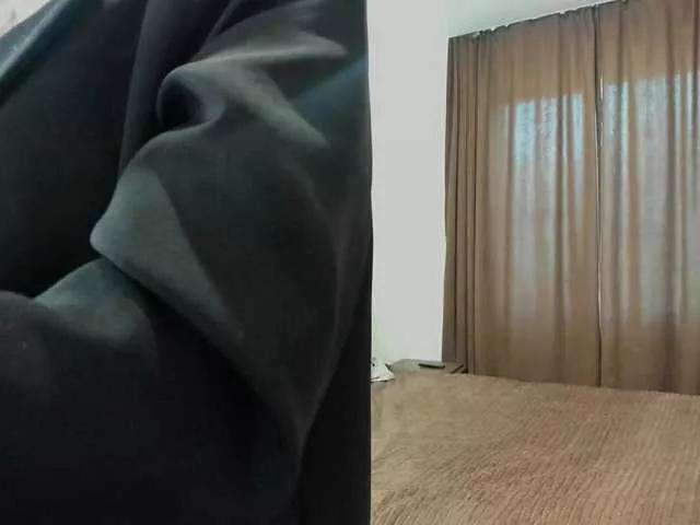 NanariUta from BongaCams