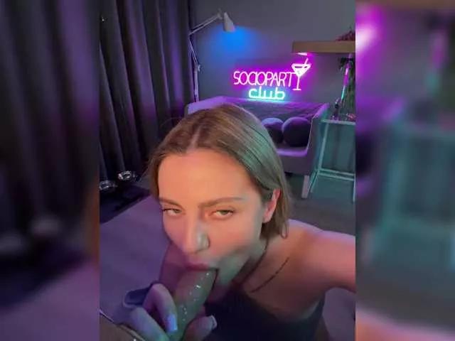 Photos of Nataliecroys from BongaCams is Freechat