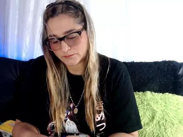Natalliecolliz from BongaCams