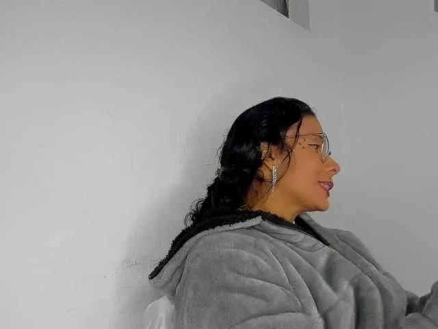 nentia-horny from BongaCams