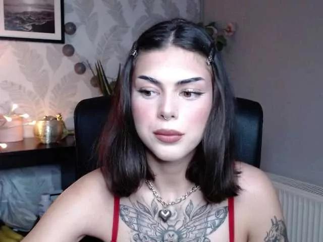 Girls: try live performances with matured performers, from dancing to quirks, in a variety of beautiful sex cams.