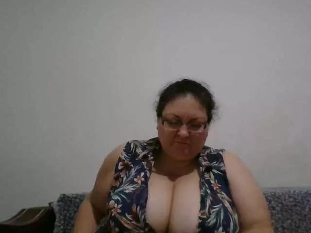 Nykyxo from BongaCams