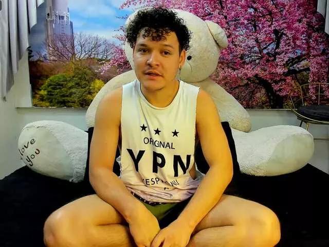 Photos of PolyAmoryx from BongaCams is Freechat