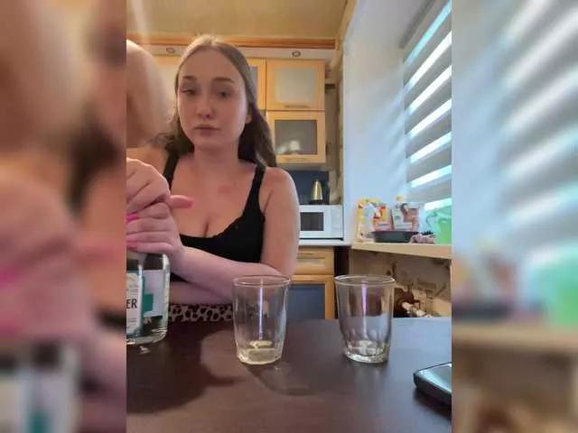 purplewife from BongaCams