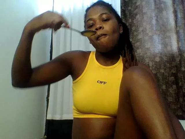 QueenJacky from BongaCams