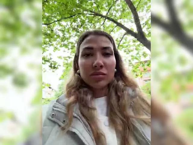Photos of Rarini from BongaCams is Freechat