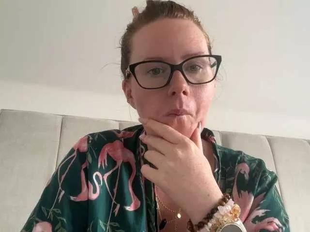 REDHEADROSIE from BongaCams is Freechat