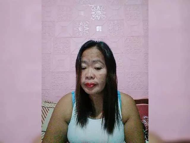 Rojo-Blossom on BongaCams 