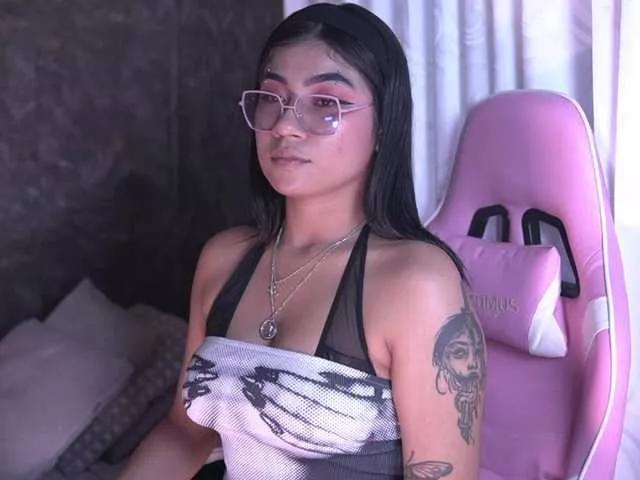 Photos of RomaHells from BongaCams is Freechat