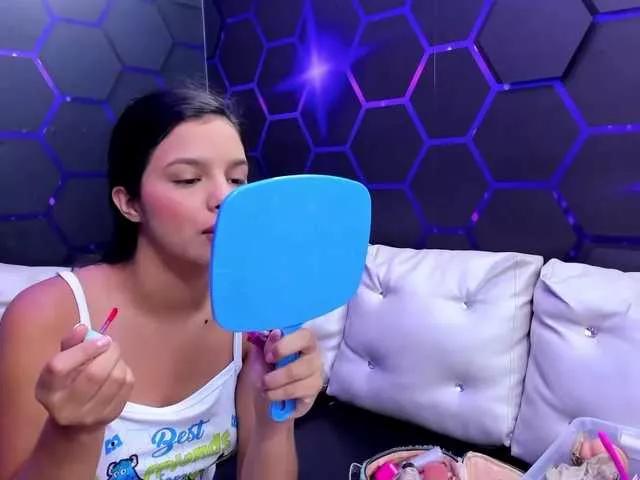 room-kitty from BongaCams