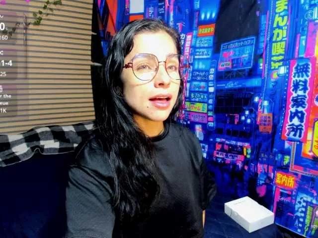 rosse2504 from BongaCams