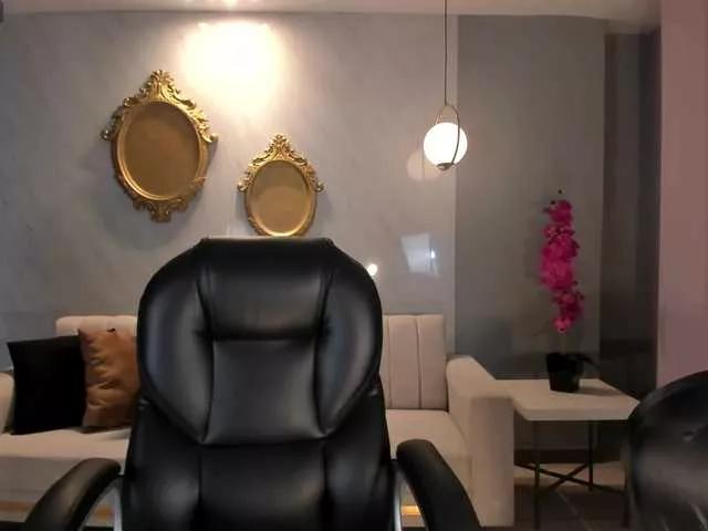 RossieRhoades from BongaCams