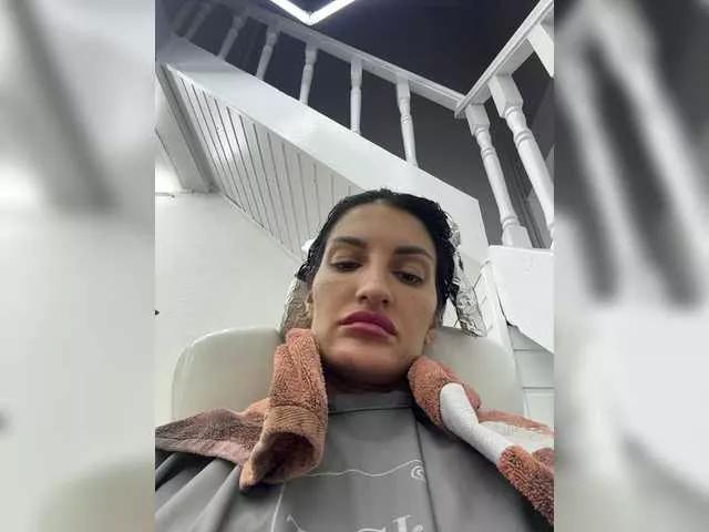 SafariQueen from BongaCams
