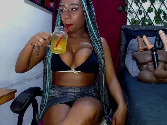 sara-greyx from BongaCams