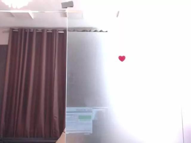 SarahStone from BongaCams