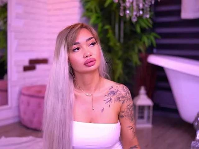 SashaFerrera from BongaCams