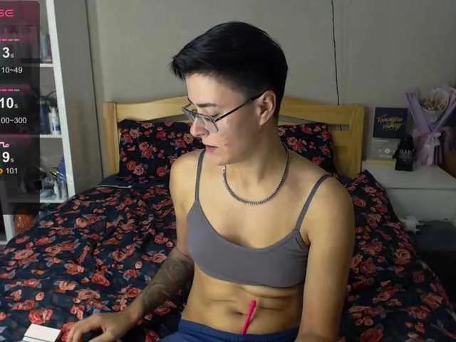 Sashanotfound from BongaCams